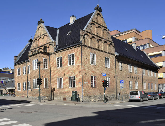 Rådhusgata 19